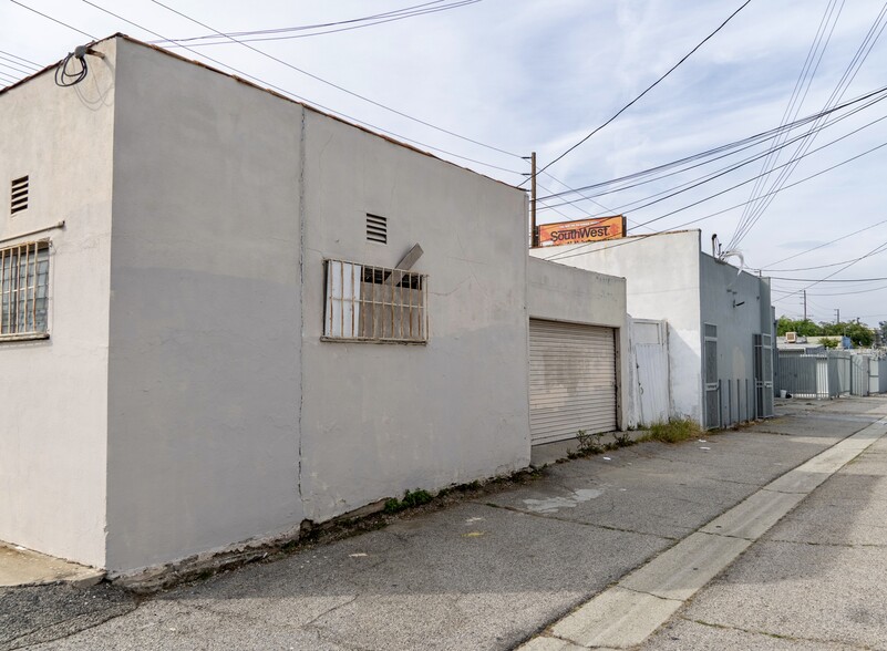 More Photos Of 2724 S Robertson Blvd, Los Angeles Storefront Retail Office For Sale