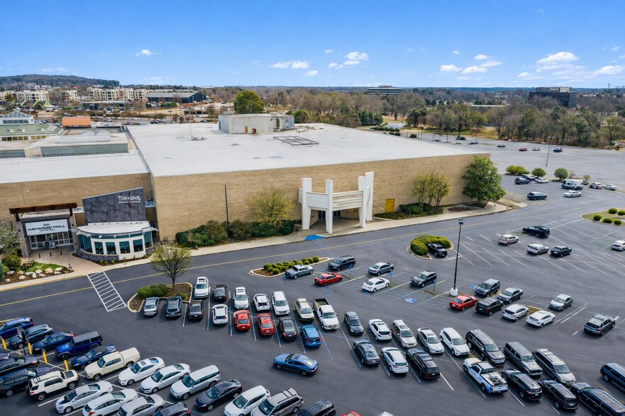 More Photos Of 700 Haywood Rd, Greenville Department Store For Sale