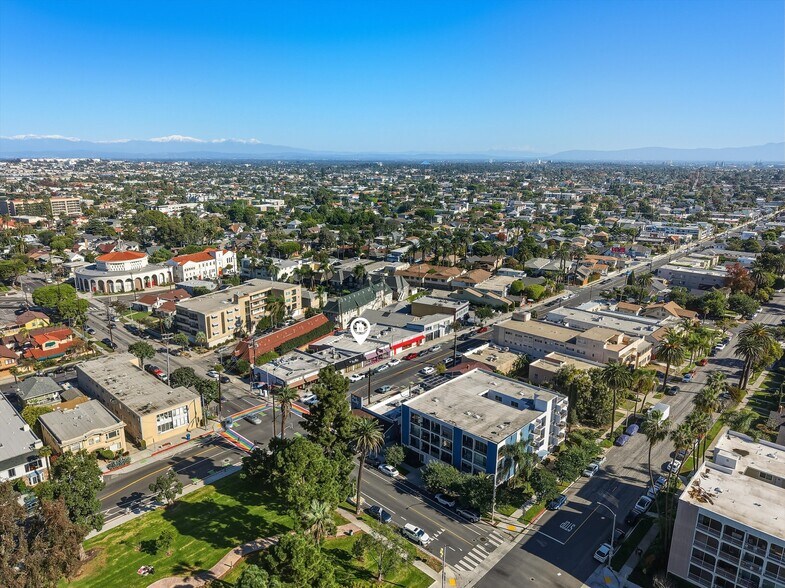More Photos Of 2121 E Broadway, Long Beach Storefront For Sale