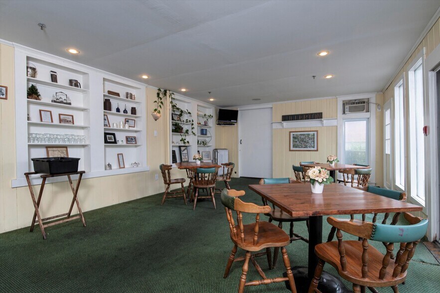 More Photos Of 40 The Common, Chester Hotel For Sale