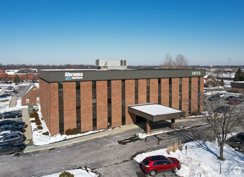 More Photos Of 3850 Shore Dr, Indianapolis Medical For Lease