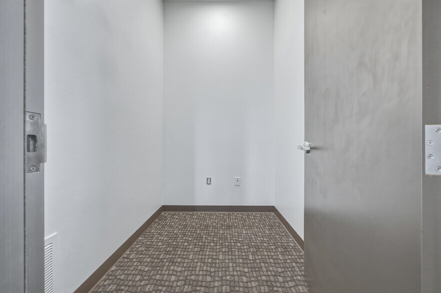 More Photos Of 12171 W Parmer Ln, Cedar Park Medical For Lease