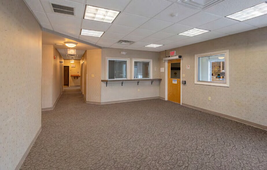 More Photos Of 150 Emory St, Attleboro Medical For Lease