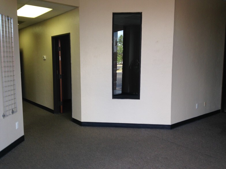 More Photos Of 1408 S Fretz Ave, Edmond Industrial For Sale