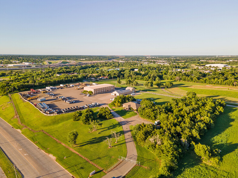 Primary Photo Of 1100 S Eastern Ave, Oklahoma City Light Manufacturing For Sale