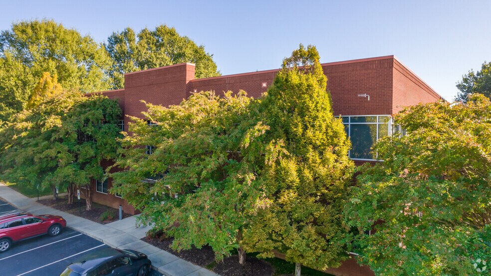 More Photos Of 3909 Sunset Ridge Rd, Raleigh Unknown For Lease