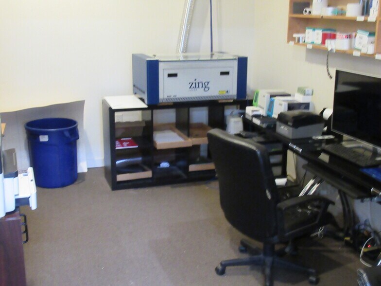 More Photos Of 21061 Gene Campbell Blvd, New Caney Warehouse For Sale