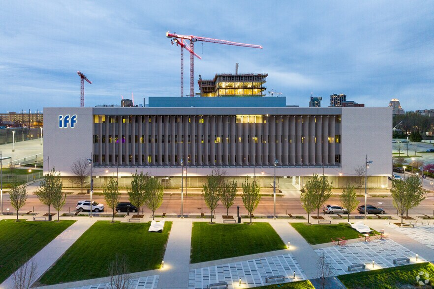 More Photos Of 4300 Duncan Ave, Saint Louis Office For Lease