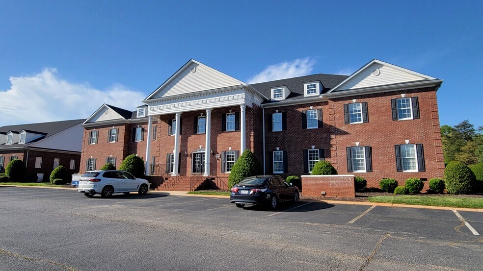 Primary Photo Of 3453 Pelham Rd, Greenville Office For Lease