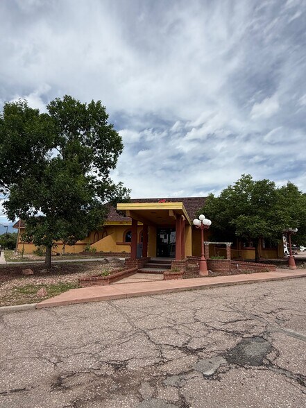Primary Photo Of 310 S Academy Blvd, Colorado Springs General Retail For Sale