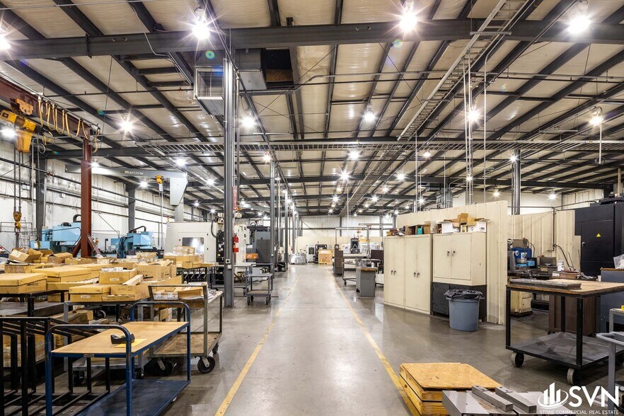 More Photos Of 95 Industrial Park Rd, Mount Vernon Distribution For Sale