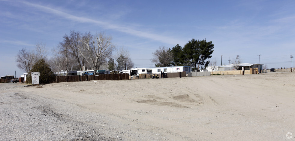 Primary Photo Of 24811 Community Blvd, Hinkley Manufactured Housing Mobile Home Park For Sale