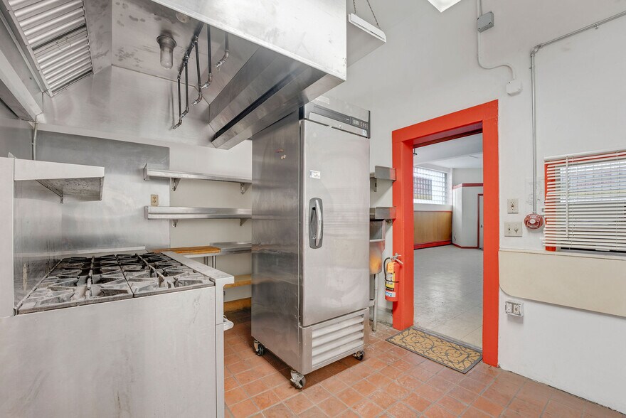 More Photos Of 1041 Starkweather Ave, Cleveland Storefront Retail Residential For Sale