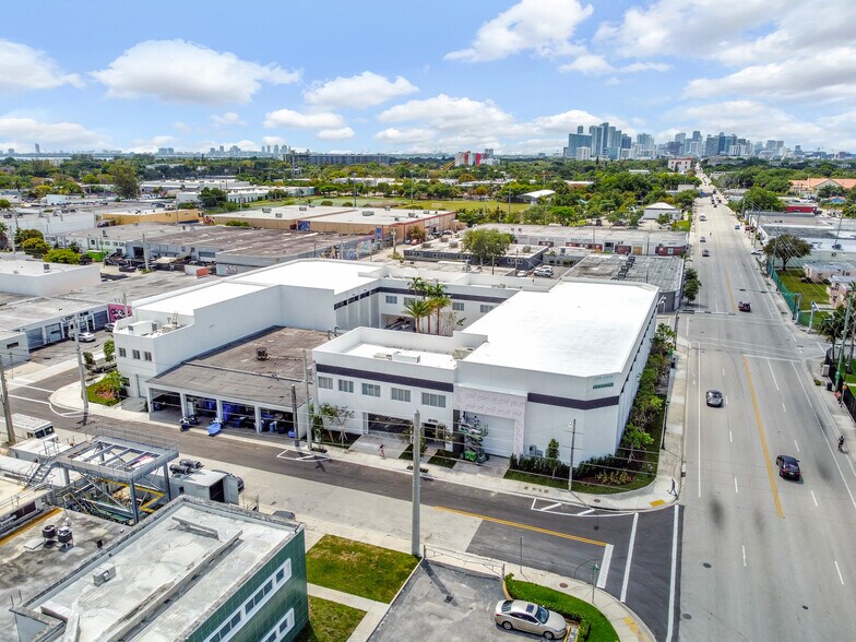 More Photos Of 221 NE 67th St, Miami Warehouse For Sale
