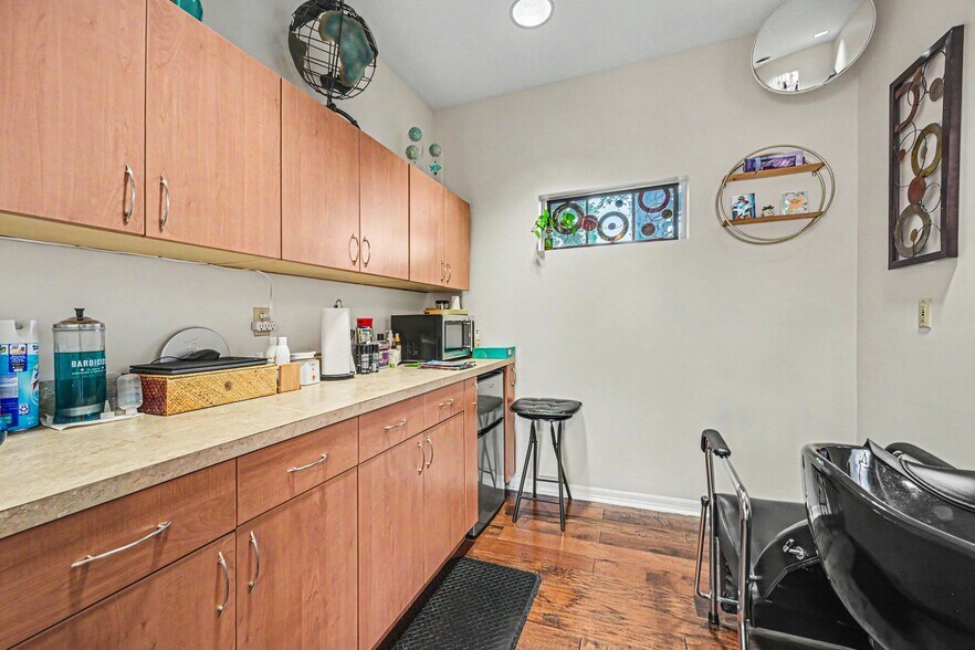 More Photos Of 1727 N Atlantic Ave, Cocoa Beach Medical For Sale