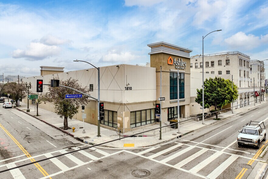 Primary Photo Of 1810 S Broadway, Los Angeles Freestanding For Lease