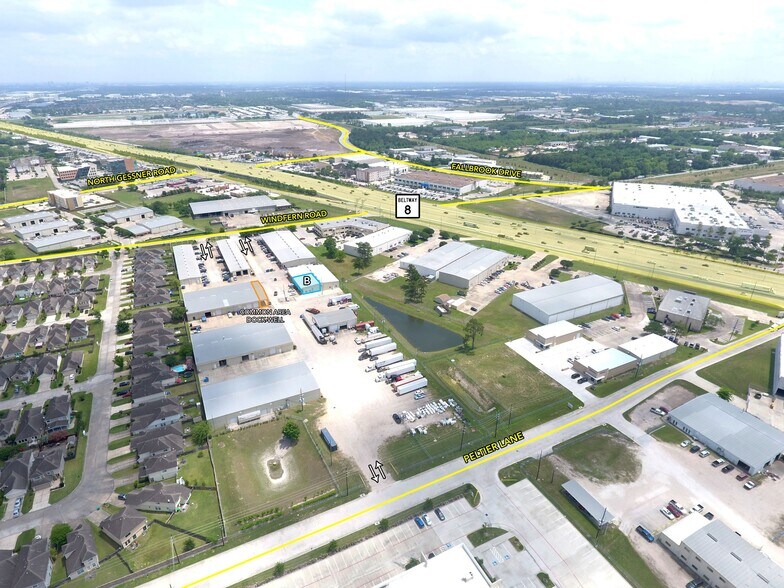 More Photos Of 11255 Windfern Rd, Houston Unknown For Lease
