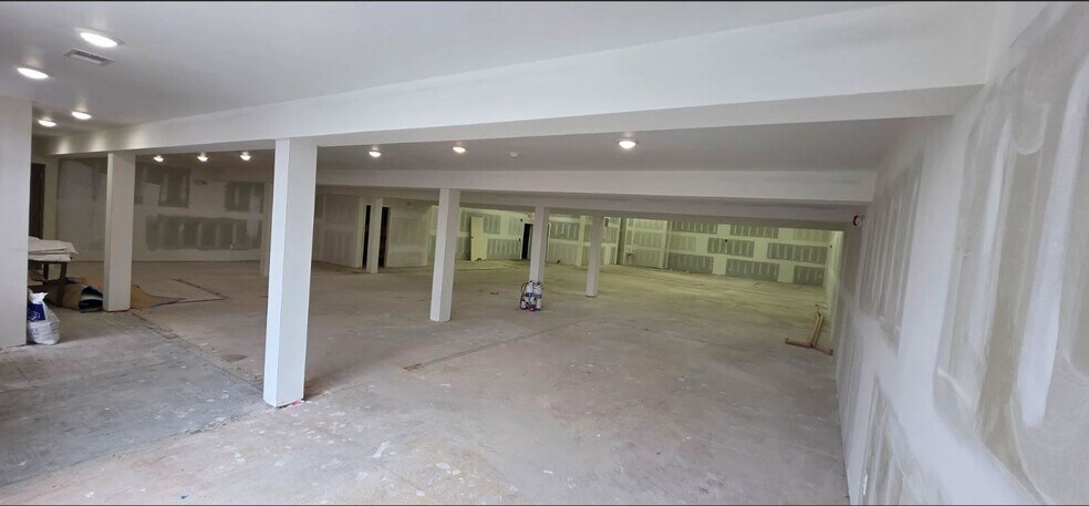 More Photos Of 17-19 Main St, Asbury Park Storefront Retail Office For Lease