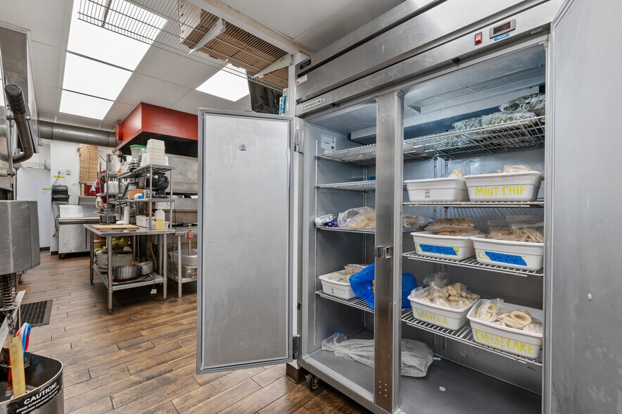 More Photos Of 3527 Washington Ave, Finleyville Freestanding For Sale