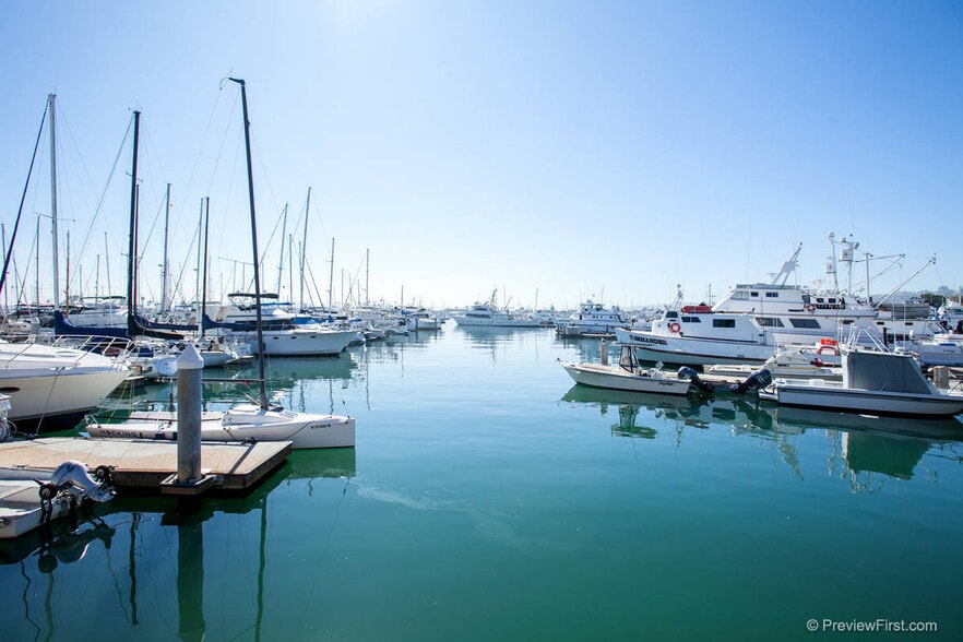 More Photos Of 5000 N Harbor Dr, San Diego Unknown For Lease