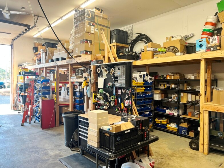 More Photos Of 7953 College Rd, Baxter Warehouse For Sale