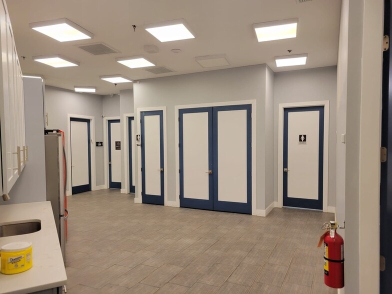 More Photos Of 1405 N Broad St, Hillside Warehouse For Lease