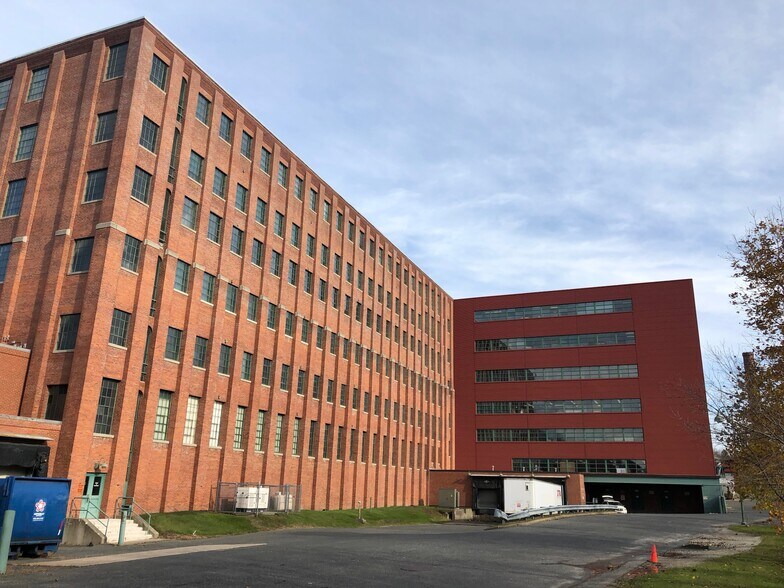 More Photos Of 75 S Church St, Pittsfield Office For Lease