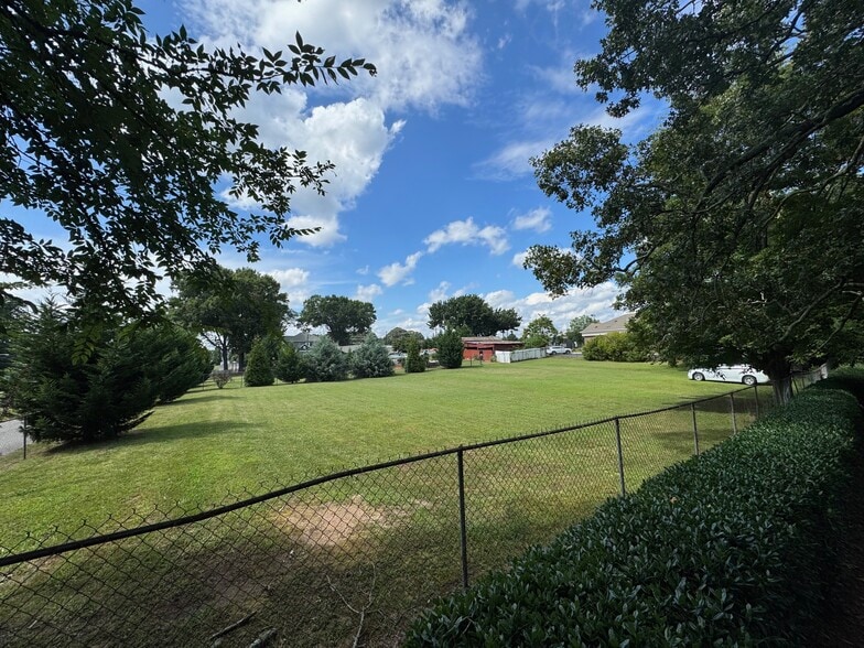 More Photos Of Lot 1 Derr St @ Mclurd, Stanley Land For Sale