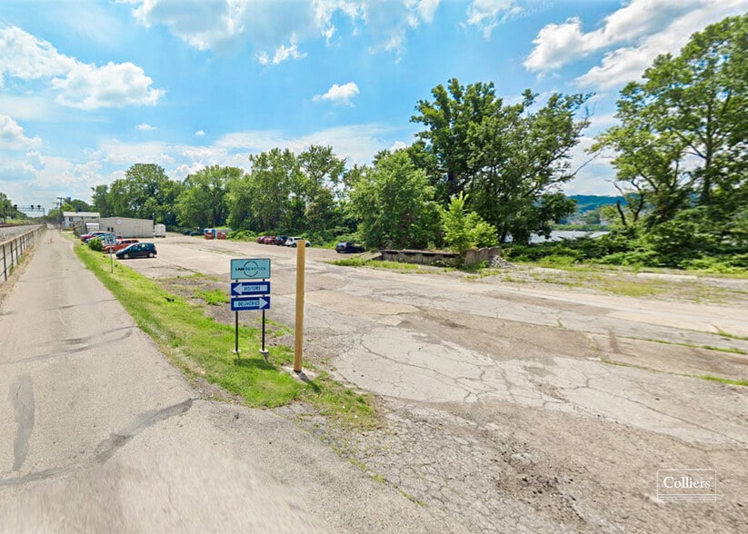 More Photos Of 12 South Ave, Sewickley Warehouse For Lease