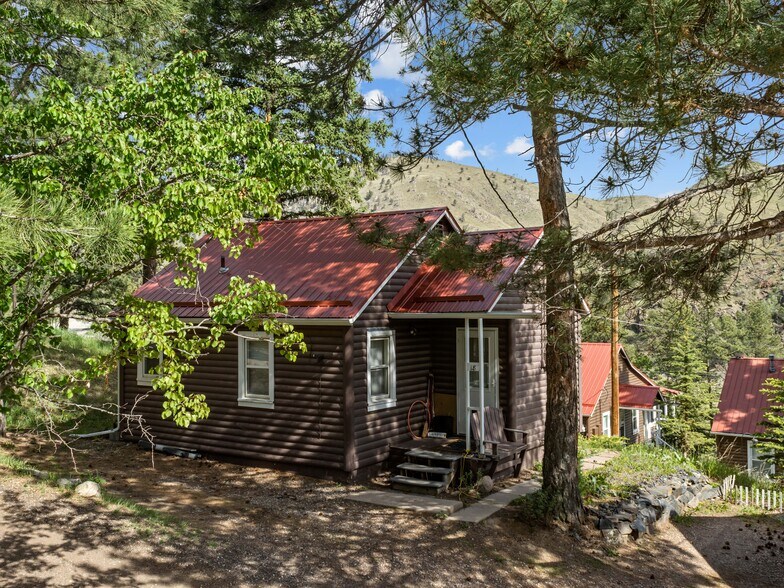 More Photos Of 1110 W US Highway 34, Loveland Manufactured Housing Mobile Home Park For Sale