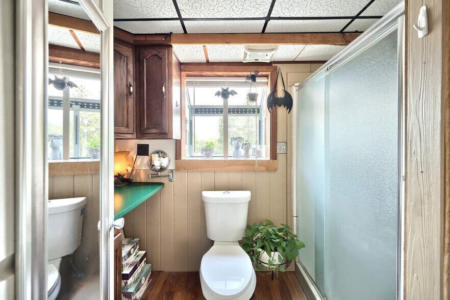 More Photos Of 21603 Middletown Rd, Freeland Freestanding For Sale