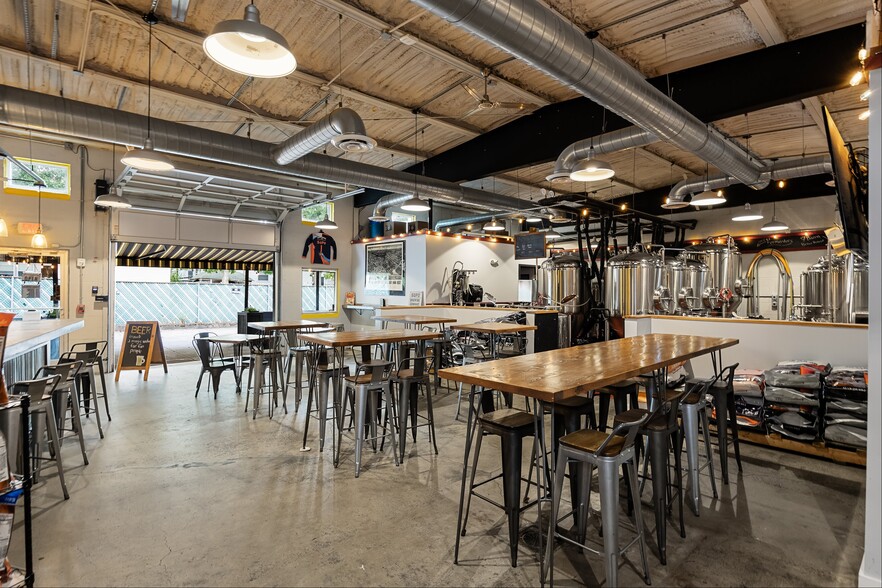 More Photos Of 705 W New York Ave, Somers Point Industrial For Sale