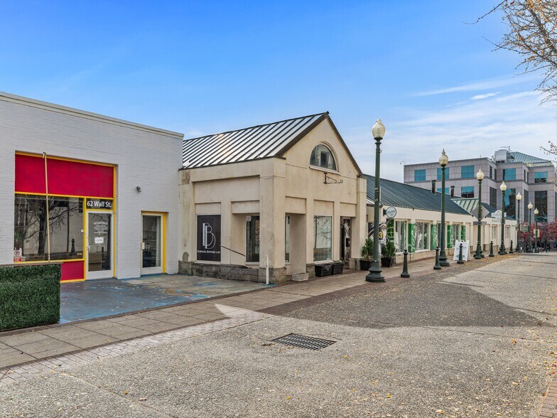 More Photos Of 70 Wall St, Asheville Office For Lease