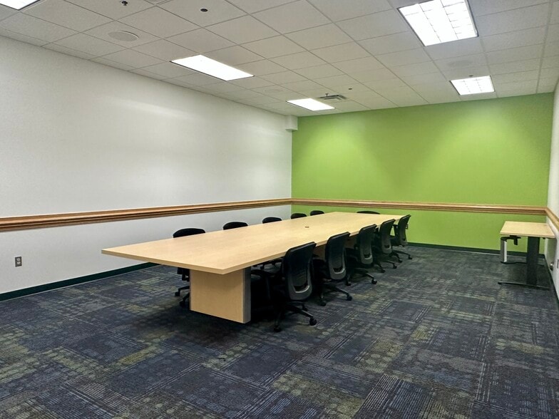 More Photos Of 309 Huffman Mill Rd, Burlington Storefront Retail Office For Lease