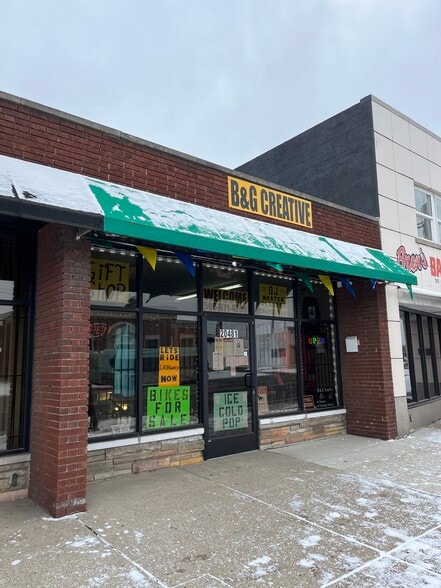 Primary Photo Of 20477 Van Dyke St, Detroit Storefront For Sale