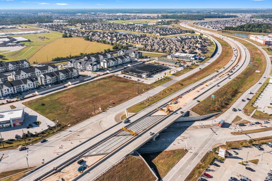 More Photos Of 7311 N Grand Pky W, Spring Land For Sale