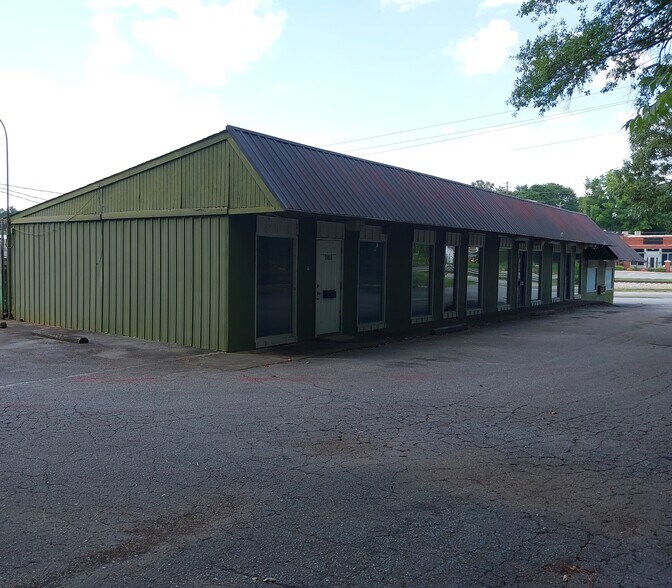 More Photos Of 2464 Winder Hwy, Dacula Storefront For Sale