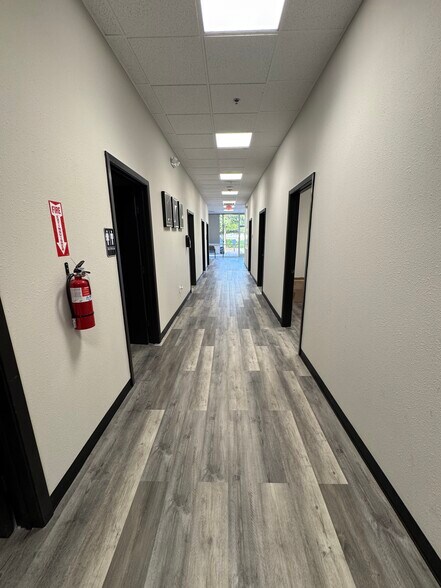 More Photos Of 4206 Dalrock Rd, Rowlett Unknown For Lease