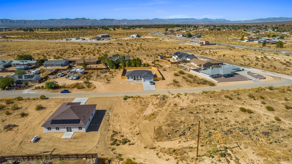 More Photos Of 10582 Oleander Ave, California City Land For Sale