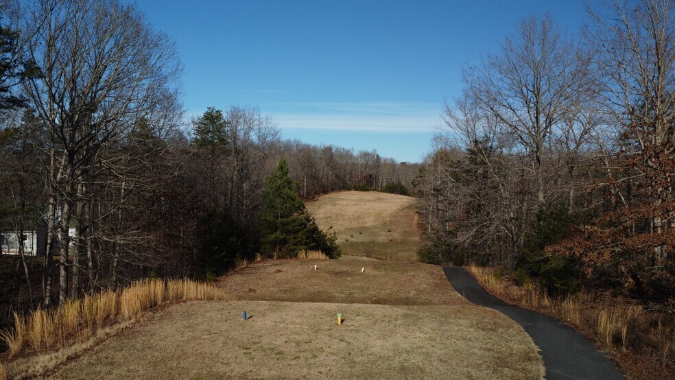 More Photos Of 1944 Shenandoah Crossing Dr, Gordonsville Specialty For Sale