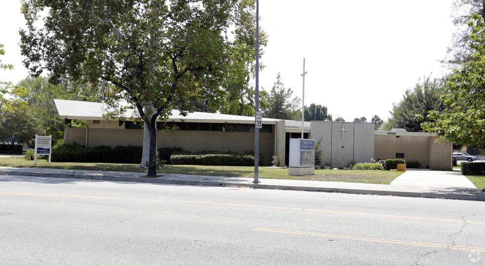 Primary Photo Of 22700 Sherman Way, West Hills Religious Facility For Lease