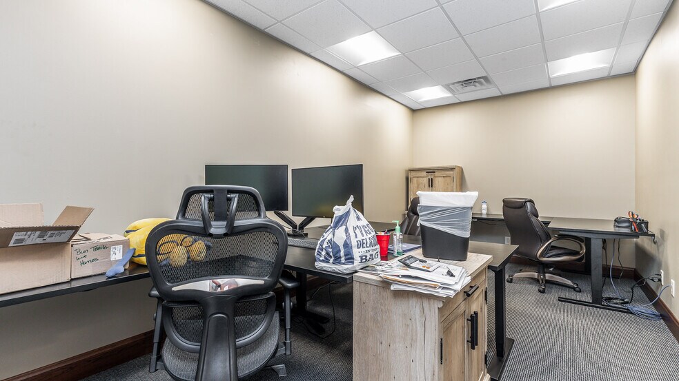 More Photos Of 11470 Industrial Dr, Galena Warehouse For Sale