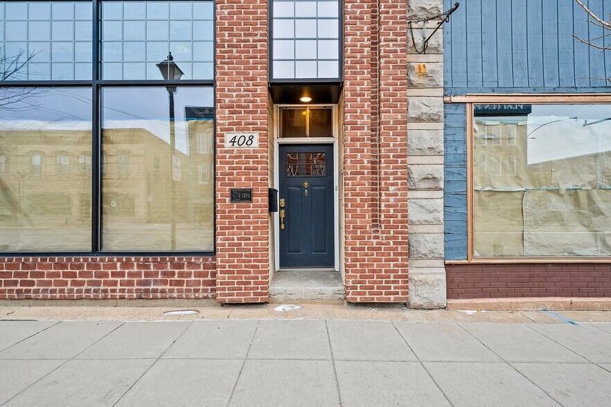 More Photos Of 408 Dousman St, Green Bay Storefront Retail Residential For Sale