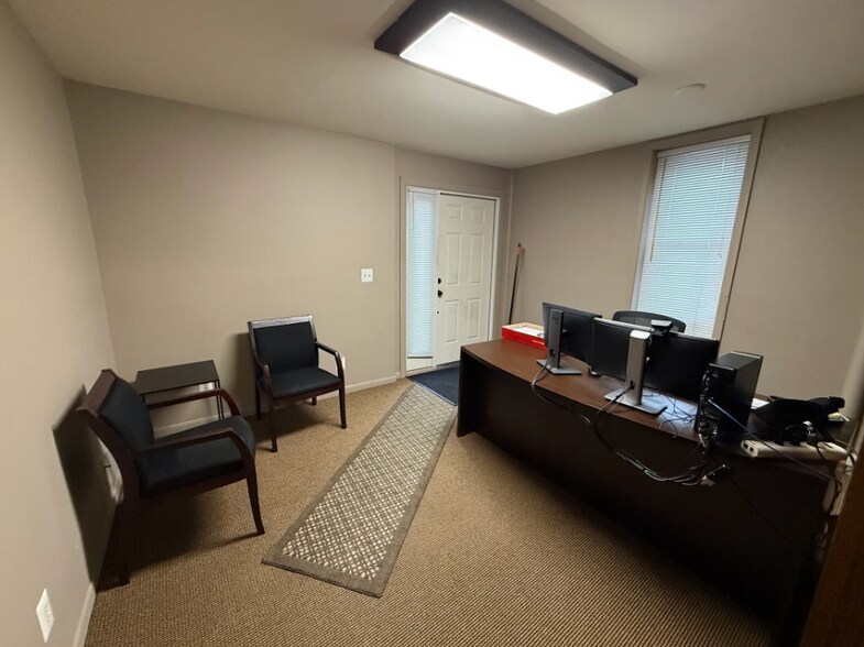 More Photos Of 407 N Main St, Ann Arbor Office For Lease