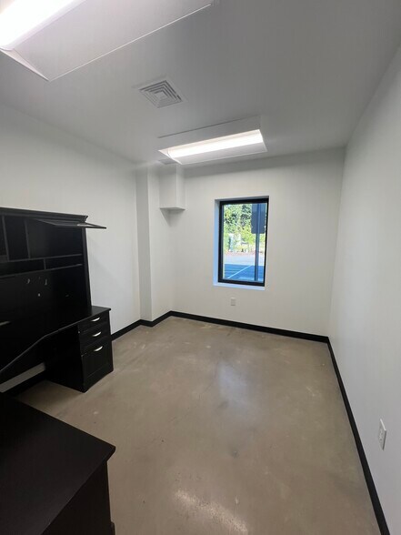 More Photos Of 209 Horsetail Moss ct, Myrtle Beach Manufacturing For Lease