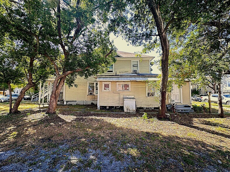 More Photos Of 106 S Delaware Ave, Tampa Apartments For Sale
