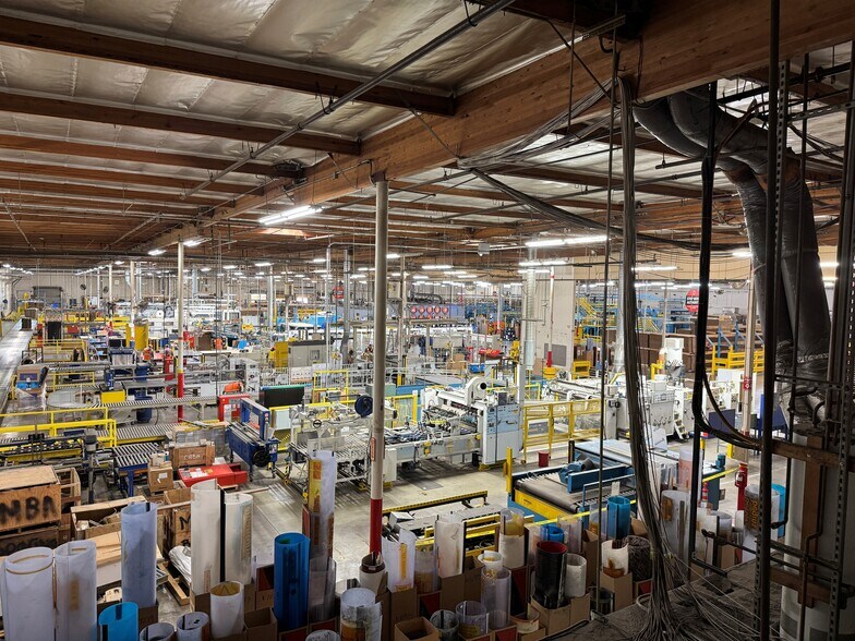 More Photos Of 3200 Enterprise St, Brea Distribution For Lease