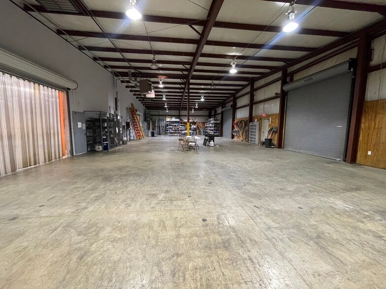 More Photos Of 1110 Emory Folmar Blvd, Montgomery Industrial For Sale
