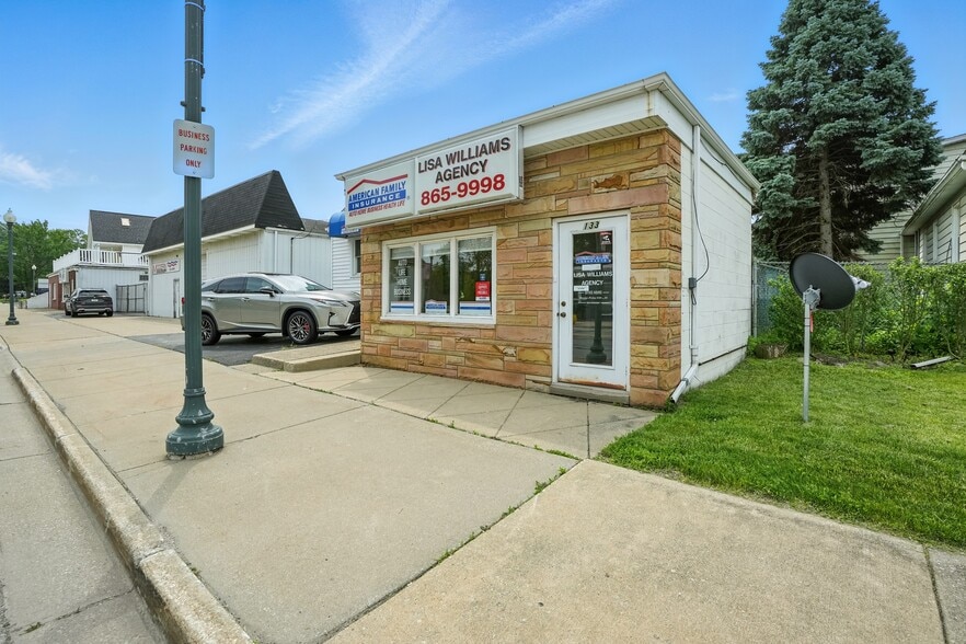 More Photos Of 137 E Joliet St, Schererville Office For Sale