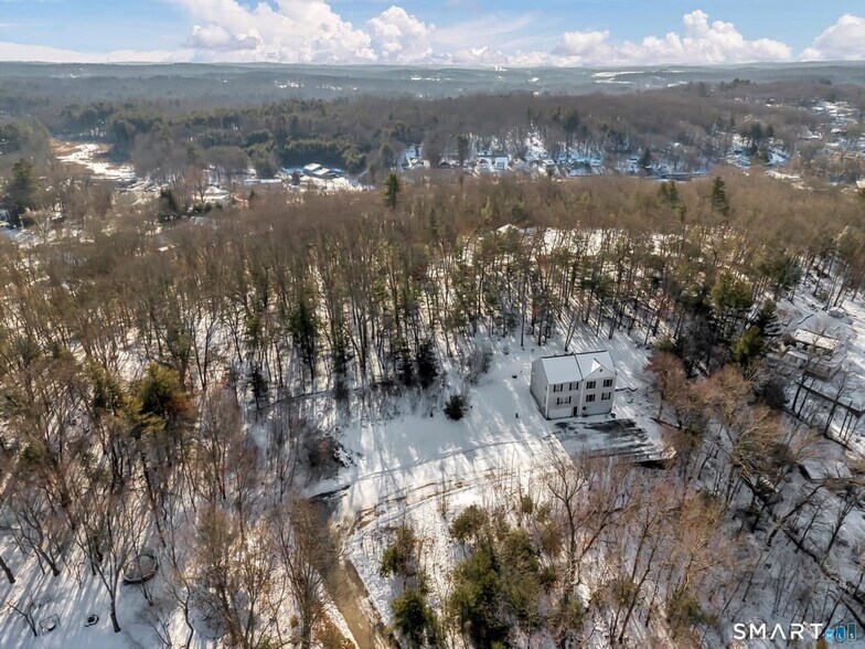 More Photos Of 115 Groveland Ave, Putnam Apartments For Sale